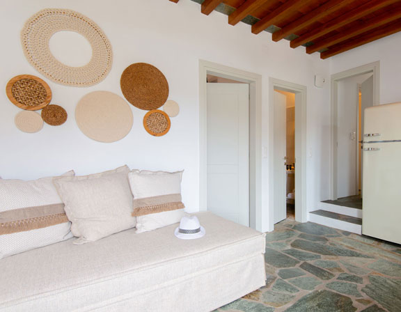 Three-room apartment at Thymari villas in Sifnos