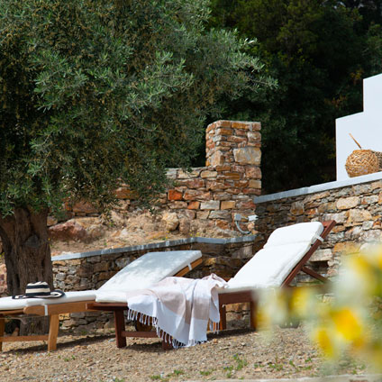 Modern accommodation Thymari villas at Vathi in Sifnos